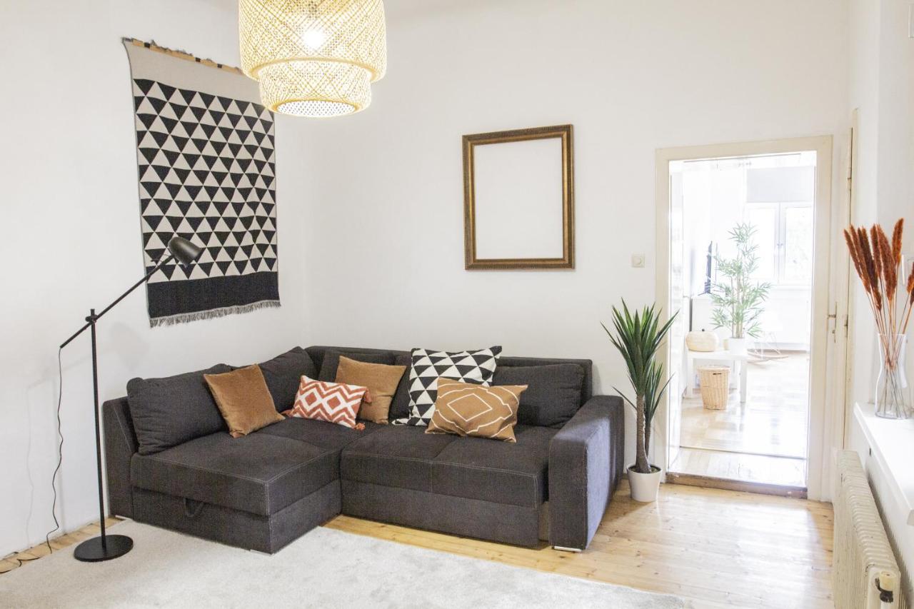 Sunny Apartment Near Belvedere Castle Wien Exterior foto
